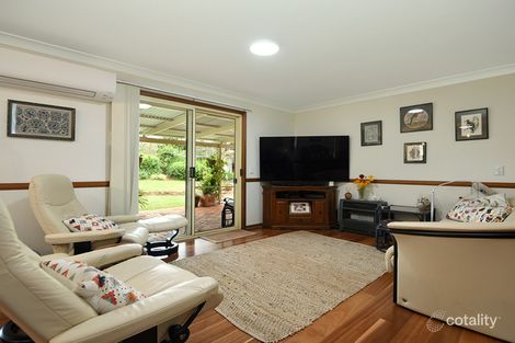 Property photo of 2 Benn Court Highfields QLD 4352