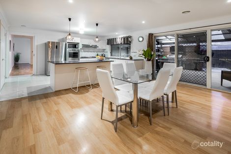 Property photo of 13 Butterfield Place Cranbourne East VIC 3977