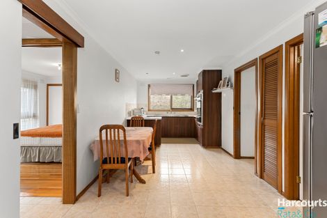 Property photo of 3 Michelle Close Thomastown VIC 3074
