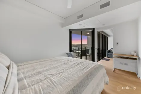 Property photo of 1009/22 Surf Parade Broadbeach QLD 4218