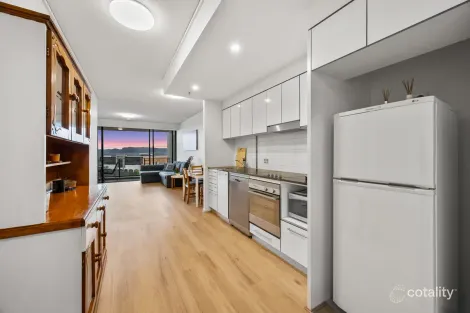 Property photo of 1009/22 Surf Parade Broadbeach QLD 4218