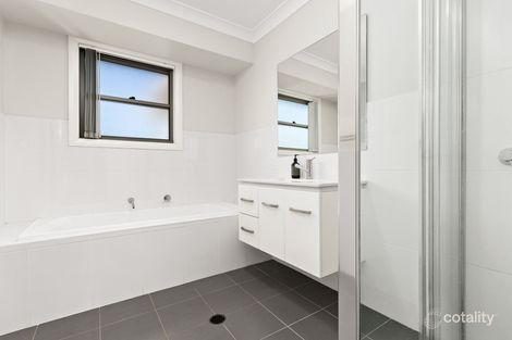 Property photo of 3/2 De Vitre Street Lambton NSW 2299