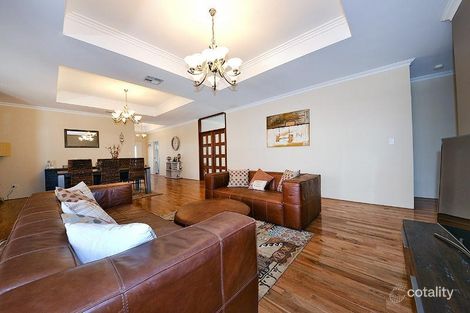 Property photo of 14 Bardeen Pass Carramar WA 6031