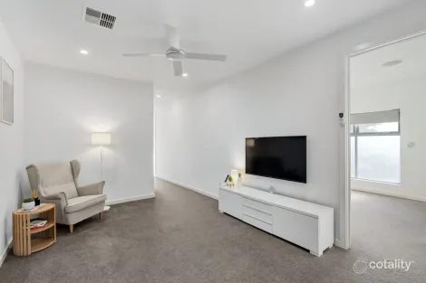 Property photo of 5 John Street Hillcrest SA 5086