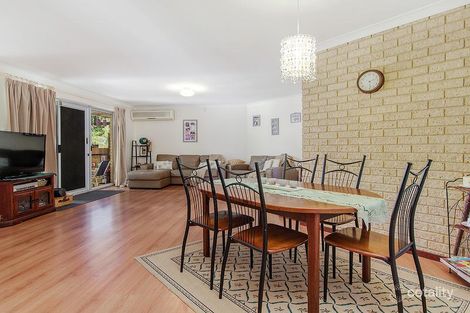 Property photo of 21 Moreton Crescent Warnbro WA 6169