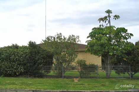 27 Blakemore Ave, Kanahooka, NSW 2530