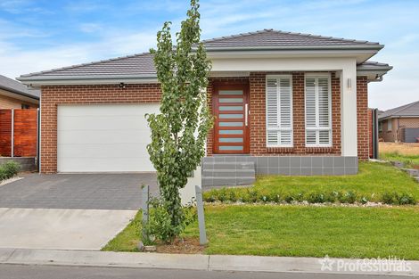 Property photo of 21 Rawlings Street Oran Park NSW 2570