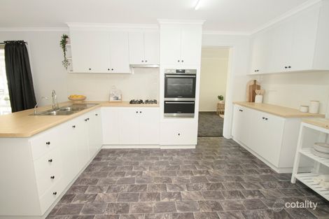 Property photo of 80 Leaver Street Yenda NSW 2681
