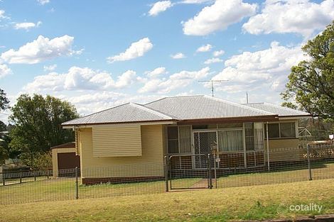 19 Gregory St, Harlaxton, QLD 4350