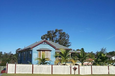 45 Hillenvale Ave, Arana Hills, QLD 4054