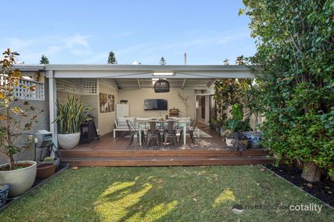 Property photo of 4 Alfred Road North Fremantle WA 6159