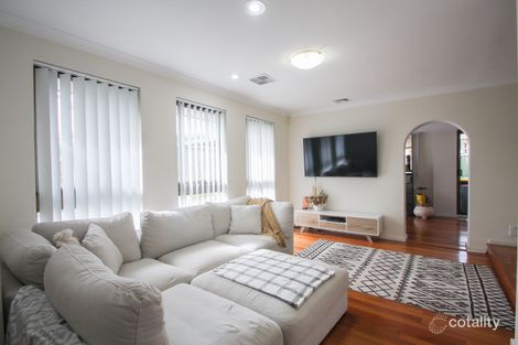 Property photo of 4 Cruise Court Heathridge WA 6027