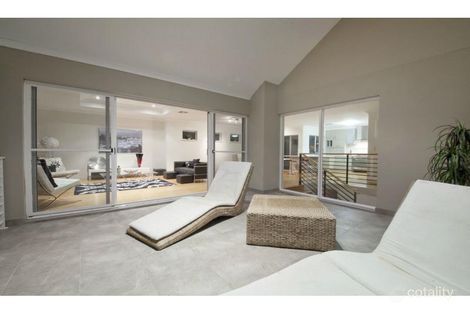 Property photo of 44 Dorney Esplanade Champion Lakes WA 6111