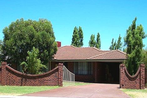 3 Milligan Ave, Morley, WA 6062