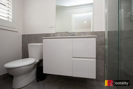 Property photo of 2/6 Scarborough Close North Tamworth NSW 2340
