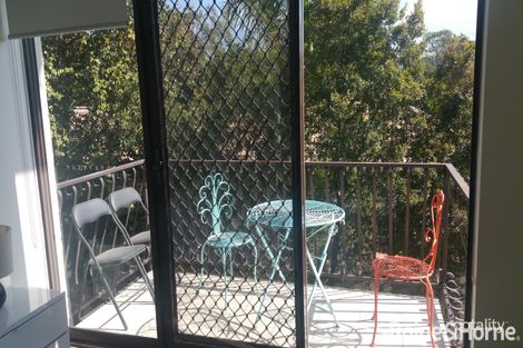 Property photo of 1/81 Armadale Street St Lucia QLD 4067
