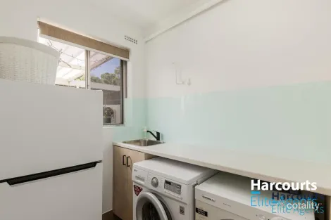 Property photo of 3/4-6 Gloucester Avenue Shoalwater WA 6169