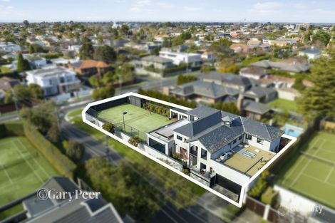 Property photo of 2 Eyre Road Caulfield North VIC 3161