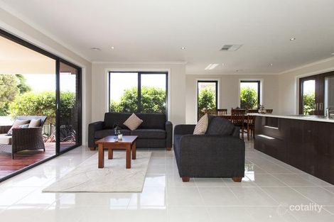 Property photo of 18 Henderson Street Ararat VIC 3377