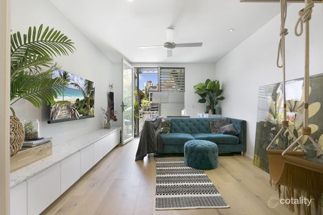 26 Lenneberg St, Southport, QLD 4215