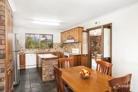 Property photo of 28 Carnarvon Street Yarrawarrah NSW 2233