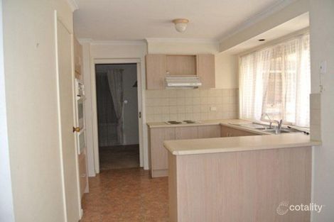 Property photo of 2 Marrington Circuit Morphett Vale SA 5162