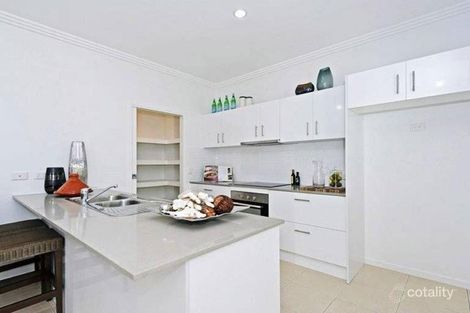 Property photo of 6/10 Careel Close Helensvale QLD 4212
