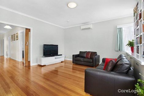 Property photo of 17 Woorigoleen Drive Keilor East VIC 3033