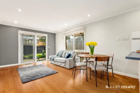 Property photo of 30 Kitchener Road Croydon VIC 3136
