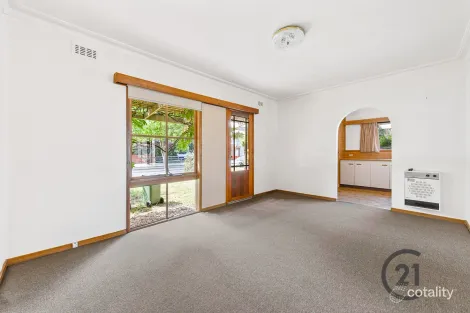 Property photo of 17 Codrington Street Cranbourne VIC 3977