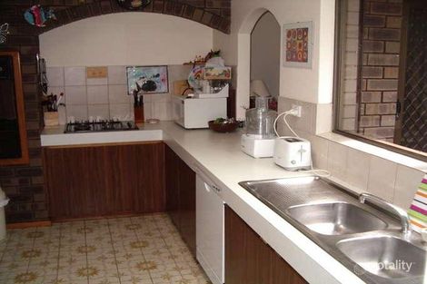 Property photo of 7 Naylor Place Lesmurdie WA 6076