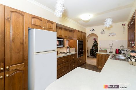 Property photo of 21 Karinga Avenue Craigmore SA 5114