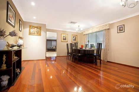 Property photo of 37 Mathinna Circuit West Hoxton NSW 2171