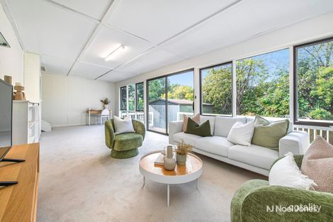 Property photo of 10 Nandina Street Forest Hill VIC 3131