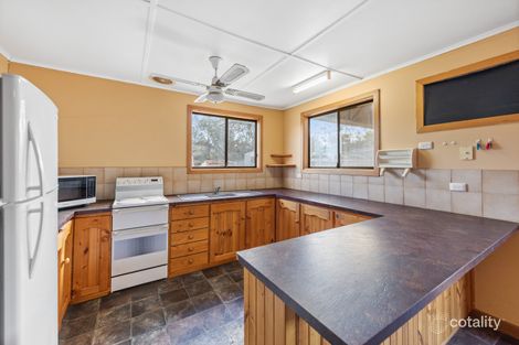 25 Gilbert St, Hamley Bridge, SA 5401