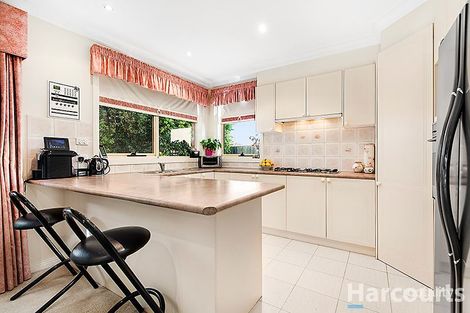 Property photo of 2/12A Myers Avenue Glen Waverley VIC 3150