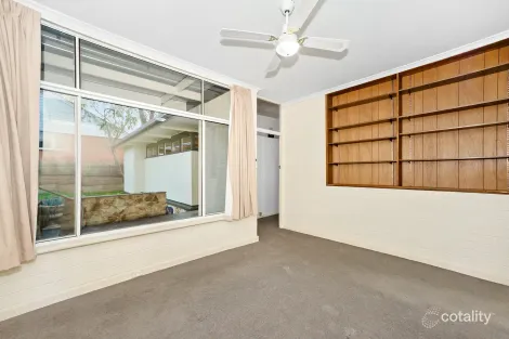 Property photo of 9 Hallett Road Erindale SA 5066