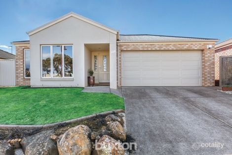 123 Canadian Lakes Bvd, Canadian, VIC 3350