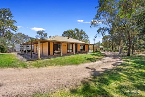 Property photo of 19 Weeks Court Alexandra VIC 3714