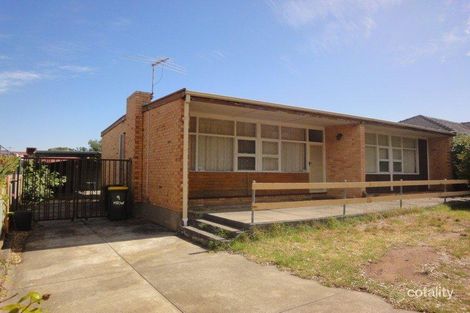 3 Morialta Rd W, Rostrevor, SA 5073