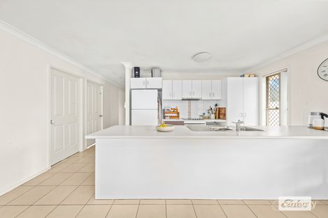Property photo of 33 Lakeside Drive Emerald QLD 4720