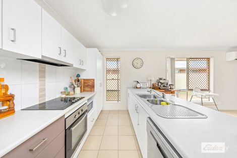 Property photo of 33 Lakeside Drive Emerald QLD 4720