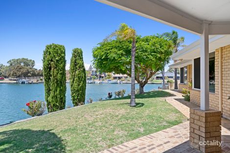 Property photo of 11 Warren Place Dudley Park WA 6210