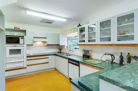 11 Sherwood Ave, Valley View, SA 5093
