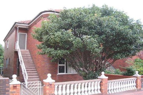 2/28 Crinan St, Hurlstone Park, NSW 2193