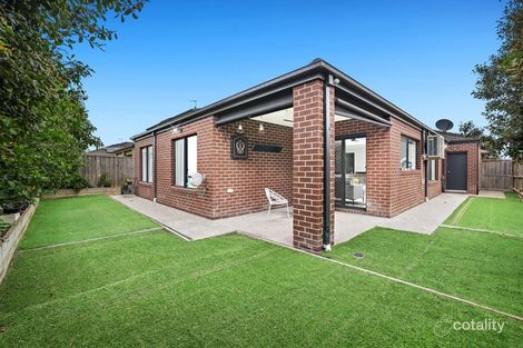 Property photo of 16 Pascolo Way Wyndham Vale VIC 3024