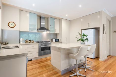 Property photo of 1/70 Hilton Street Mount Waverley VIC 3149