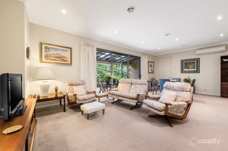 Property photo of 1/70 Hilton Street Mount Waverley VIC 3149