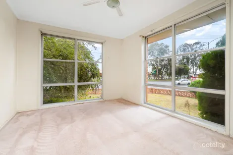 Property photo of 8 Melrose Drive Wodonga VIC 3690