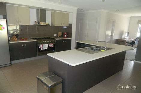 Property photo of 26 Bluestone Street Pakenham VIC 3810